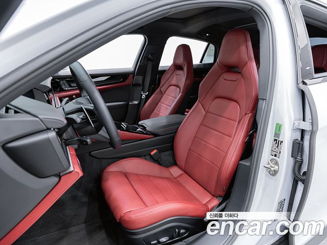 Porsche Panamera 2025 — photo 10