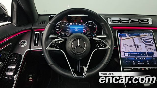 Mercedes-Benz S-Class 2023 — photo 19