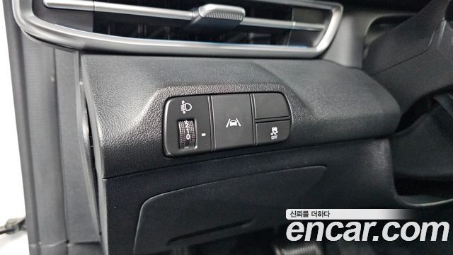 Hyundai AVANTE 2022 — photo 14