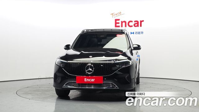Mercedes-Benz EQB 2026 — photo 3