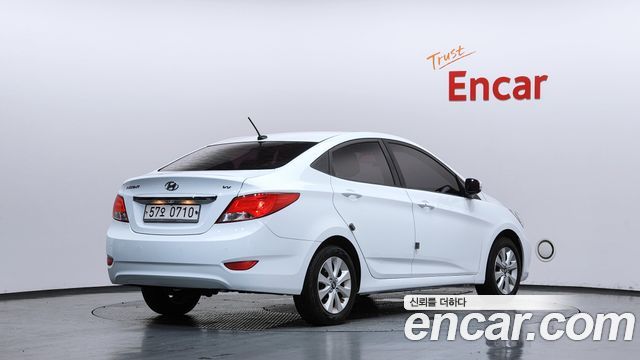 Hyundai Accent 2016 — photo 2