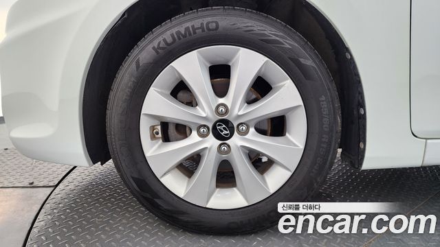 Hyundai Accent 2016 — photo 5