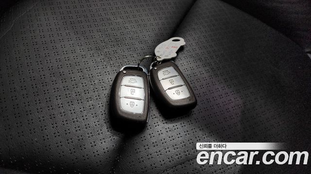 Hyundai Accent 2016 — photo 25