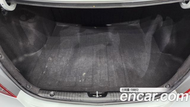 Hyundai Accent 2016 — photo 26