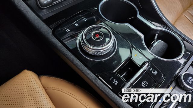 Kia K5 2022 — photo 9