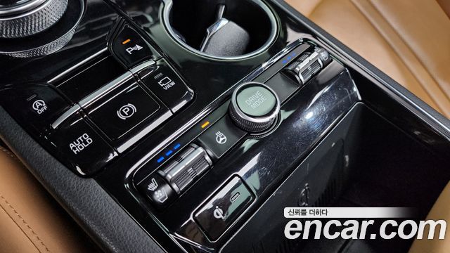 Kia K5 2022 — photo 18
