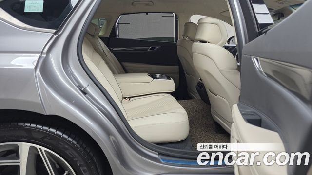 Genesis G80 2024 — photo 17