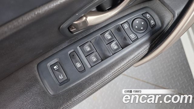 Renault Korea SM5  2015 — photo 11
