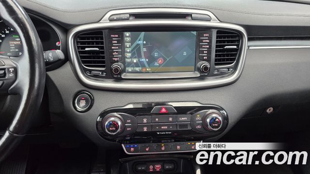 Kia Sorento 2015 — photo 20