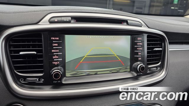 Kia Sorento 2015 — photo 21