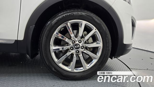 Kia Sorento 2015 — photo 7