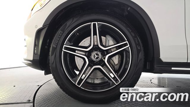 Mercedes-Benz GLC-Class 2020 — photo 5
