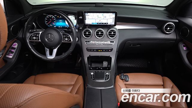 Mercedes-Benz GLC-Class 2020 — photo 10