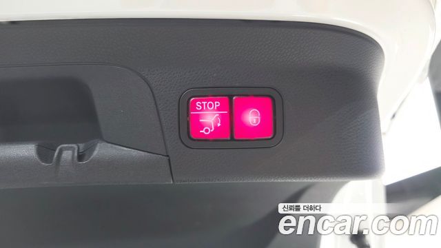 Mercedes-Benz GLC-Class 2020 — photo 27