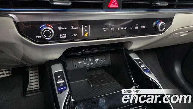 Kia Sorento 2025 — photo 32