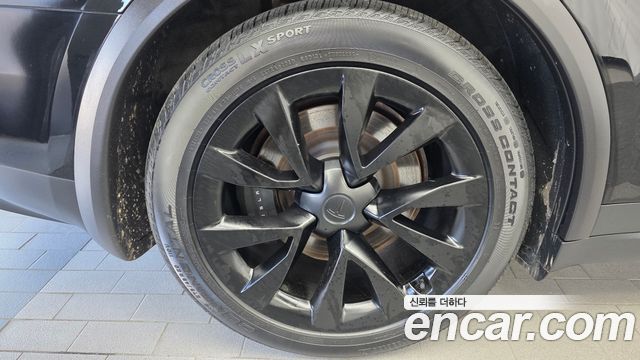 Tesla Model X 2024 — photo 5