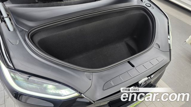 Tesla Model X 2024 — photo 6