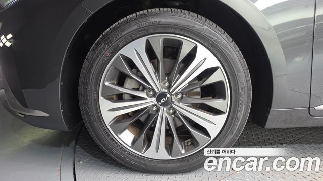 Kia K8 2022 — photo 5