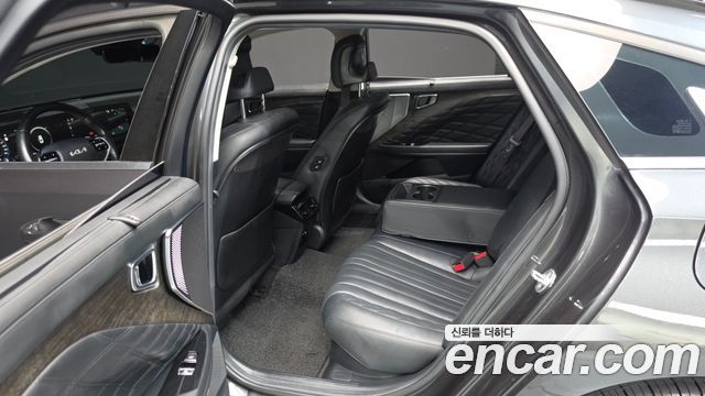 Kia K8 2022 — photo 11