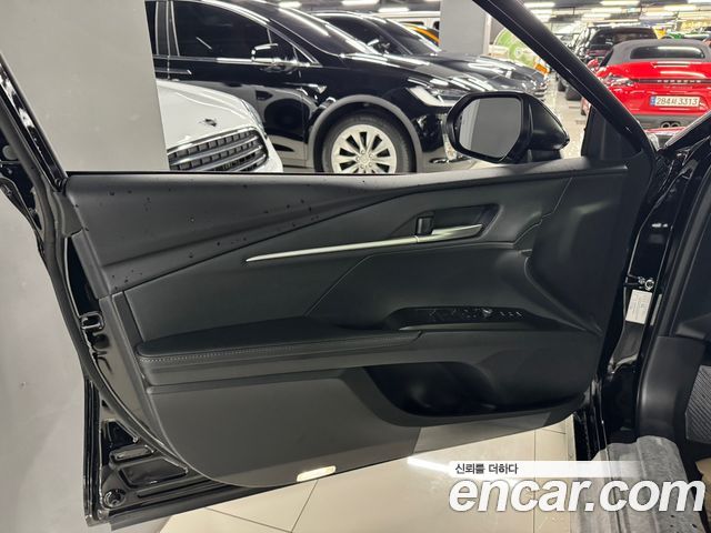 Toyota Camry 2026 — photo 4
