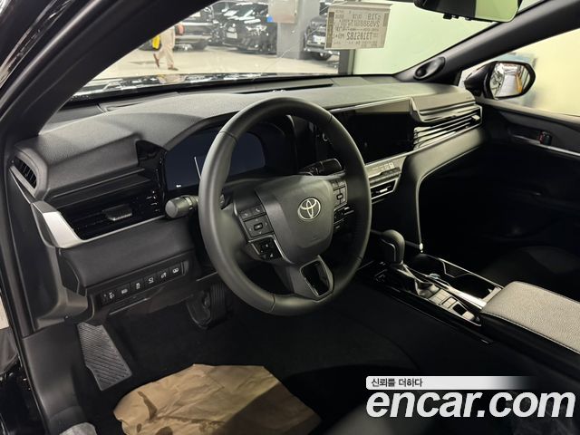 Toyota Camry 2026 — photo 5