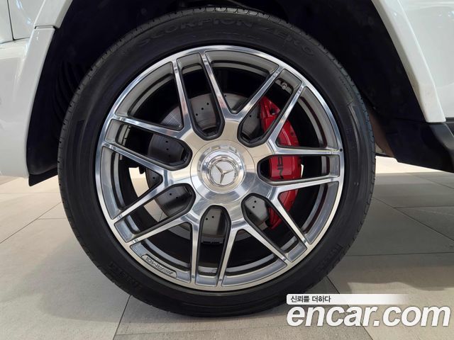 Mercedes-Benz G-Class 2024 — photo 18