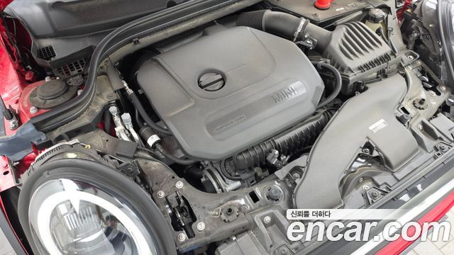 Mini Cooper 2024 — photo 6