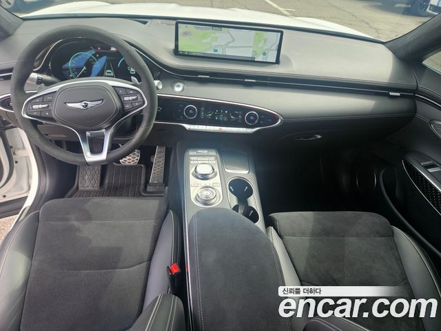 Genesis GV70 2024 — photo 13