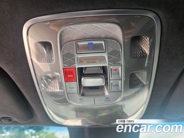 Genesis GV70 2024 — photo 14