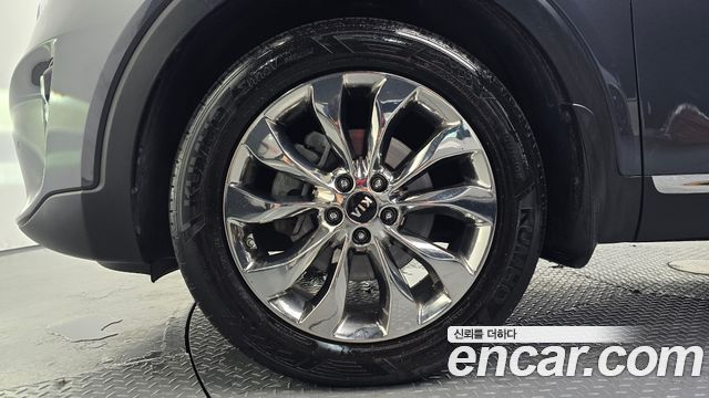 Kia Sorento 2018 — photo 5
