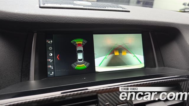 BMW X4 2017 — photo 17