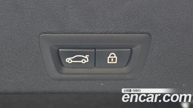 BMW X4 2017 — photo 19