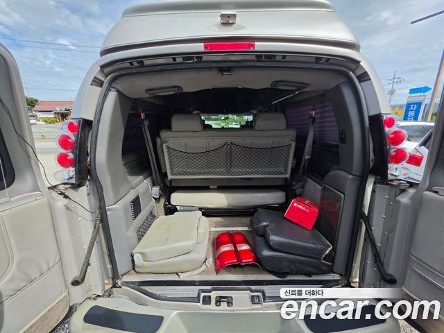 Chevrolet Express Van 2006 — photo 11
