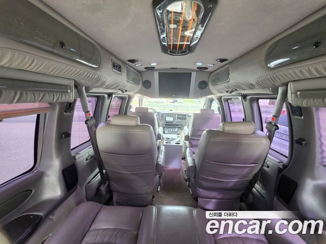 Chevrolet Express Van 2006 — photo 12