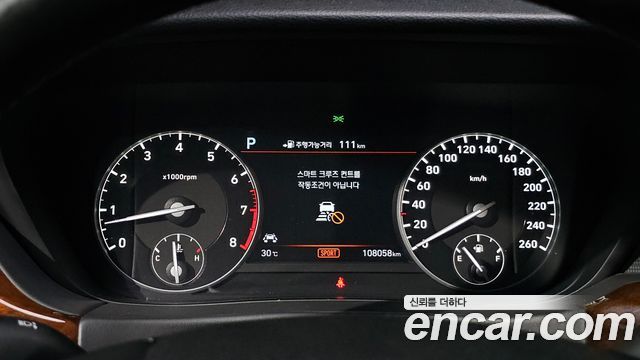 Genesis EQ900 2016 — photo 11