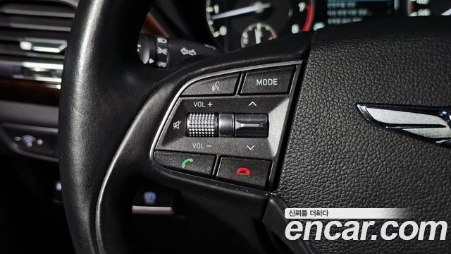 Genesis EQ900 2016 — photo 29