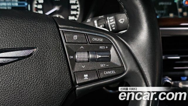 Genesis EQ900 2016 — photo 30