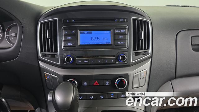 Hyundai Starex 2021 — photo 21