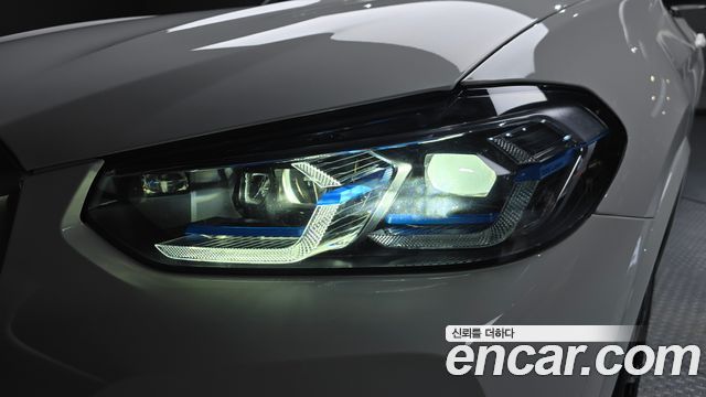 BMW X3 2023 — photo 8