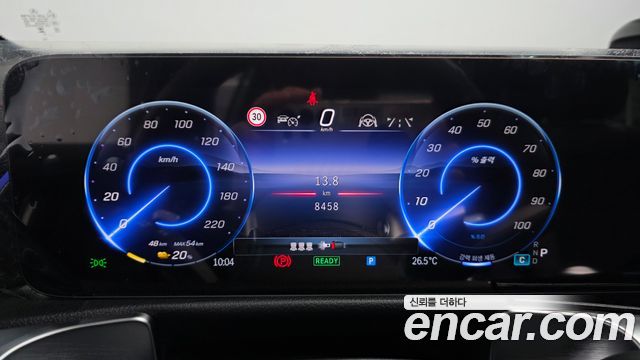 Mercedes-Benz EQB 2026 — photo 11