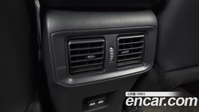 Toyota RAV4 2021 — photo 25
