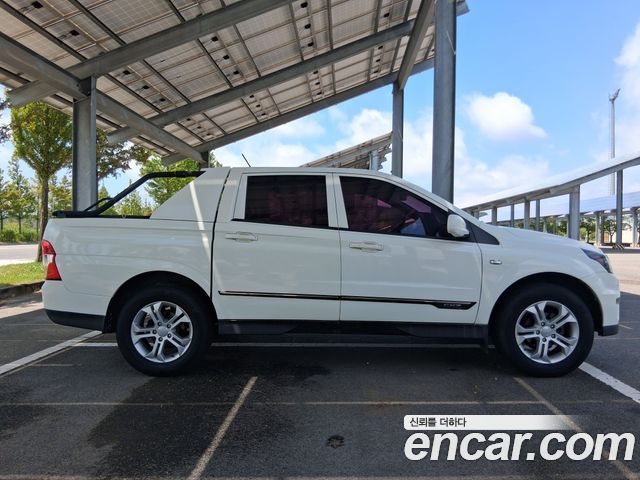 KG Mobility KORANDO 2013 — photo 2