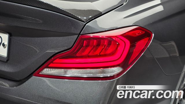 Genesis G70 2019 — photo 9