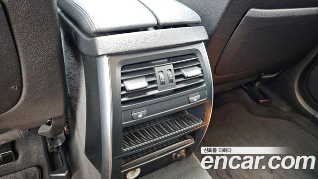 BMW Gran Turismo 2013 — photo 17
