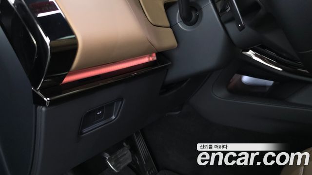Land Rover Range Rover Sport 2025 — photo 30