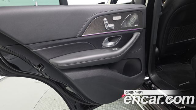 Mercedes-Benz GLE-Class 2023 — photo 15