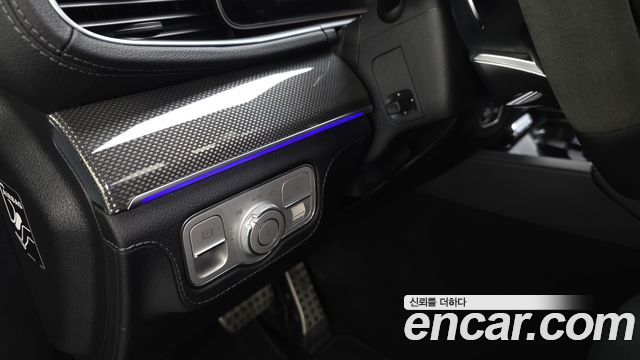 Mercedes-Benz GLE-Class 2023 — photo 27
