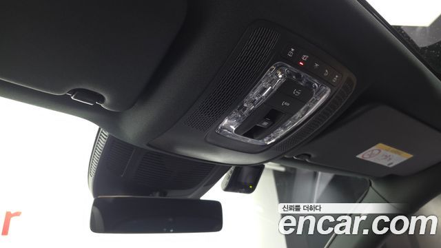 Mercedes-Benz GLE-Class 2023 — photo 30