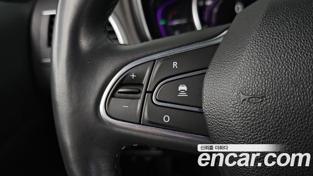 Renault Korea QM6 2021 — photo 24