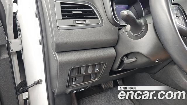Renault Korea QM6 2021 — photo 28